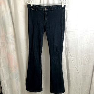 Madwell, Women's 30x34 Dark Wash, Grunge, Mid-rise Flare Jeans.